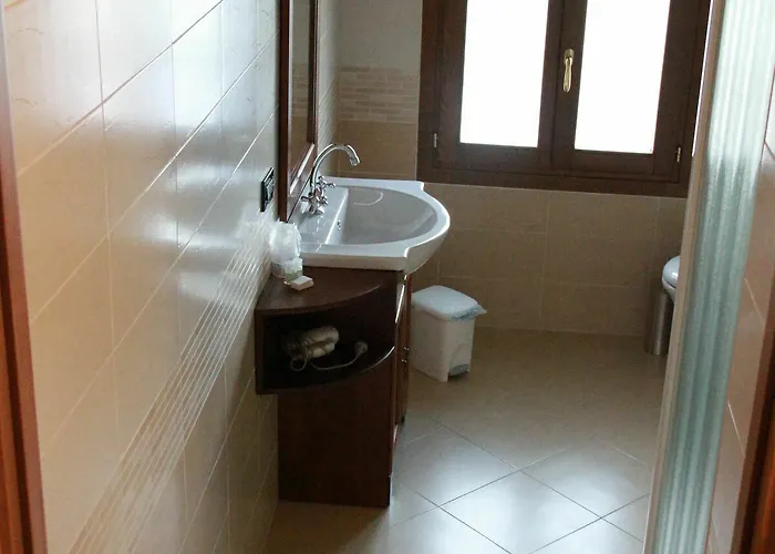فندق مبيت وإفطار Borghetto Airport/hospital