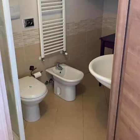 Bed and breakfast Borghetto Airport/hospital 2*
