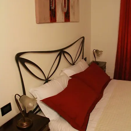 Borghetto Airport/hospital