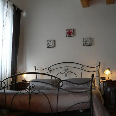 B&B Borghetto Airport/hospital