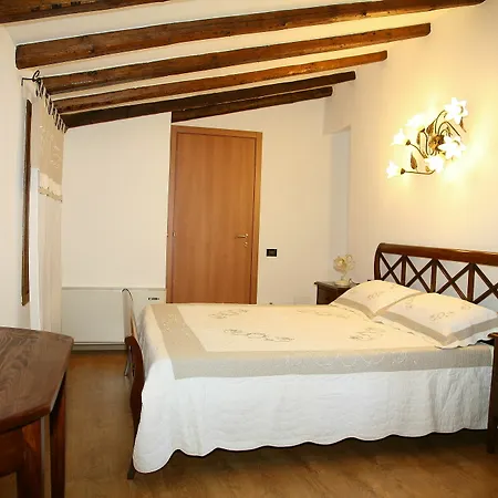 Borghetto Airport/hospital 베르가모